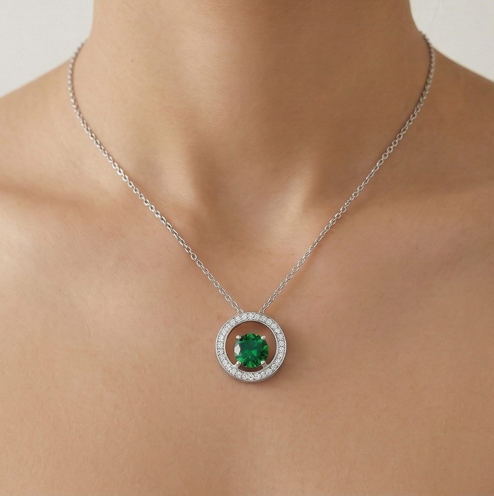 Luxe Collection - Green Halo Circle Pendant Necklace High Polish Rhodium Finish - Premium 925 Silver Fine Jewell : AGDk0203038