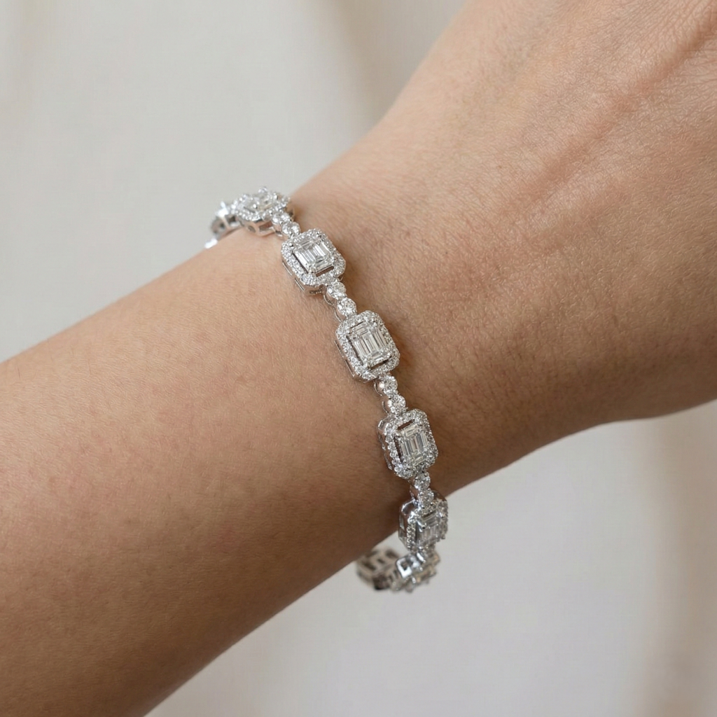 925 Sterling Silver Radiant Halo Link Bracelet High Polish Rhodium Finish Jewellery : AGkA02136