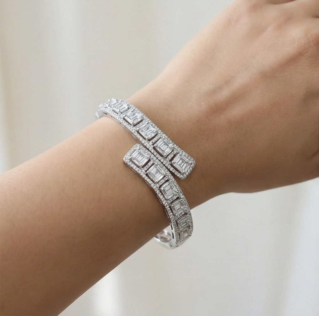 925 Sterling Silver Bypass Hinged Bangle High Polish Rhodium Finish Jewellery : AGkA02137