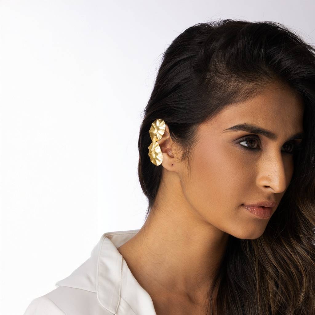 Gold Textured Earrings : AHA0105ER