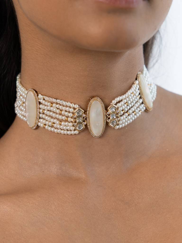 Sovereign Queen Necklace Set : AHA0173NS