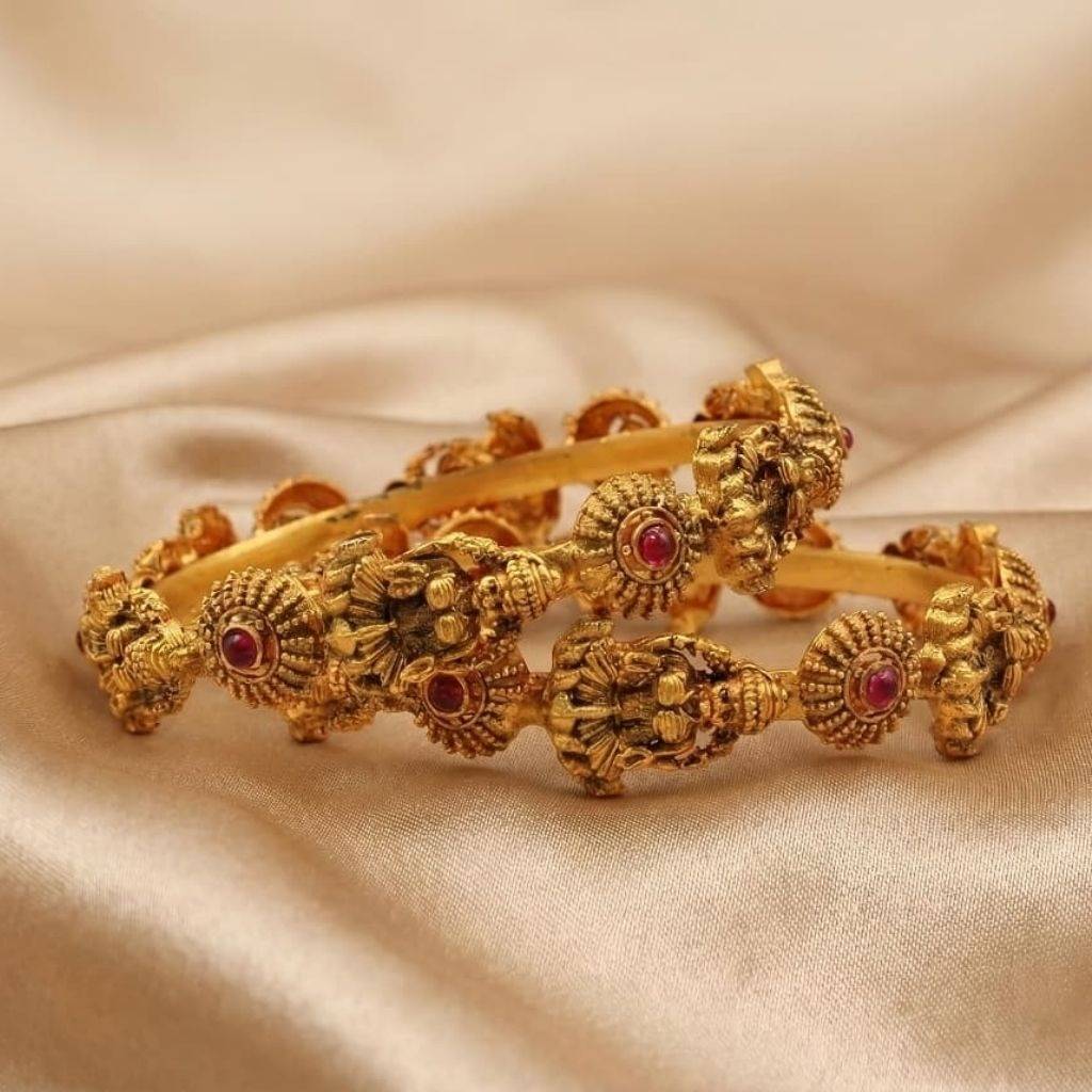 Gerua Polish Temple Slide Bangles, Set Of 2 : AKB040