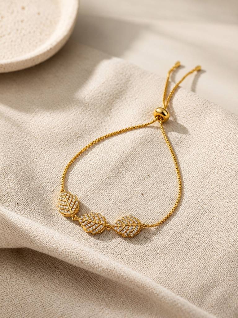 18K Gold Plated Cz Leaf Charm Adjustable Bracelet : AKBR020