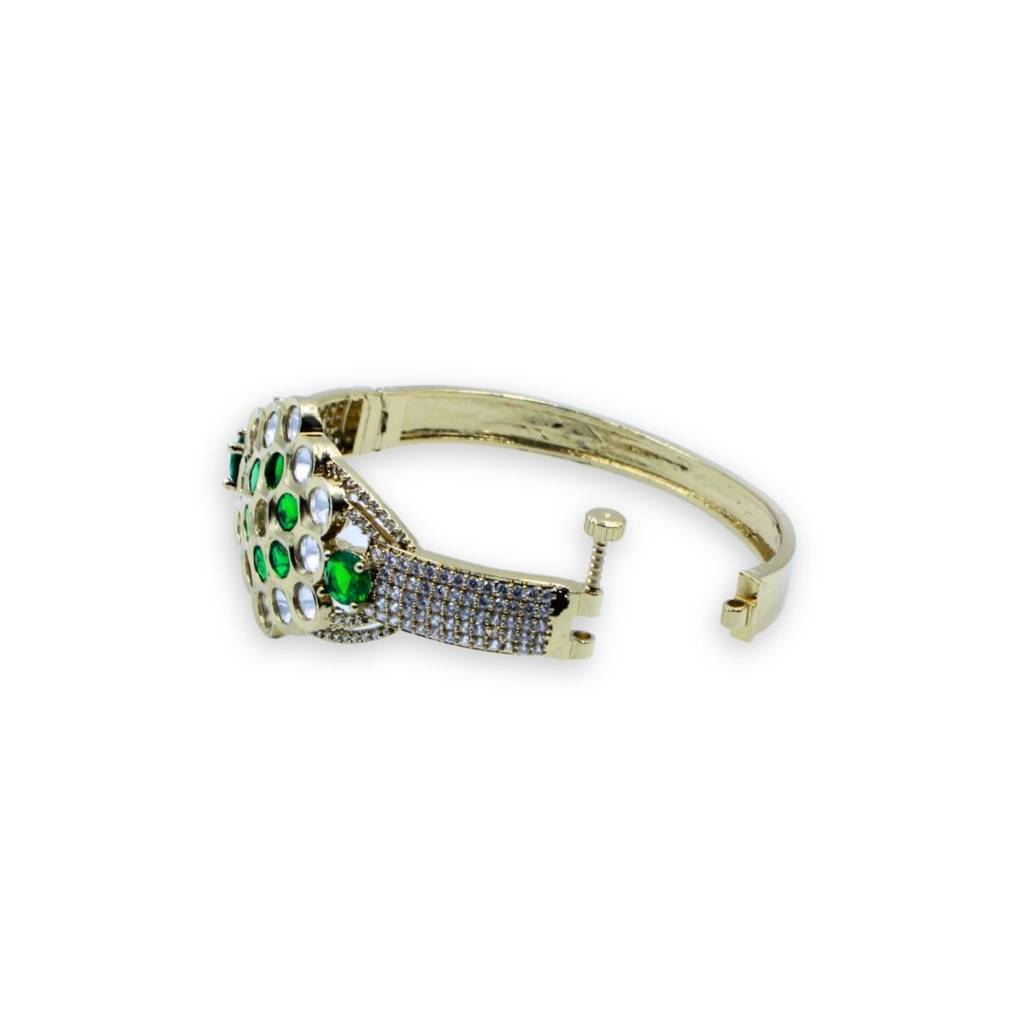 Moissanite Kundan Openable Kada With Green Stone : AKKD001