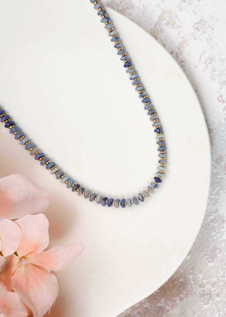 Clarity & Confidence – Sodalite Quartz Healing Beads Necklace : AN10497