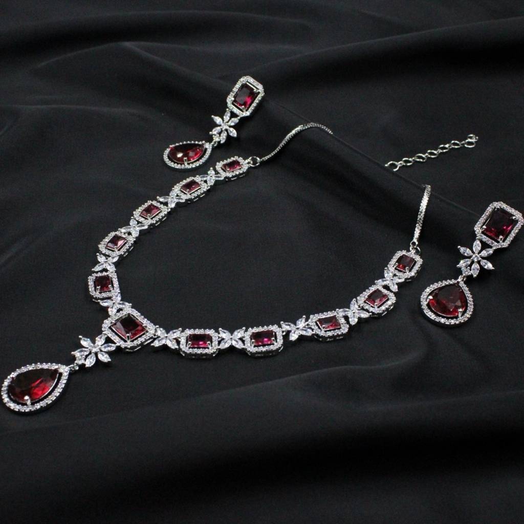 Red Synthetic Stone Zircon Short Necklace Set : ANKK-N-001