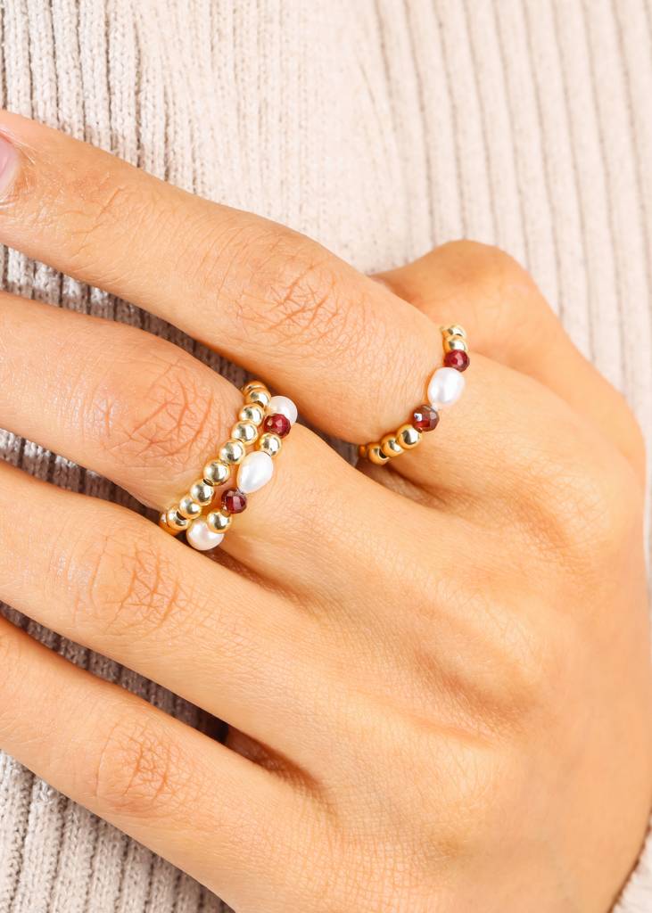 Divine Feminine Energy- Pearl & Garnet Beaded Stretchable Ring : AR42346