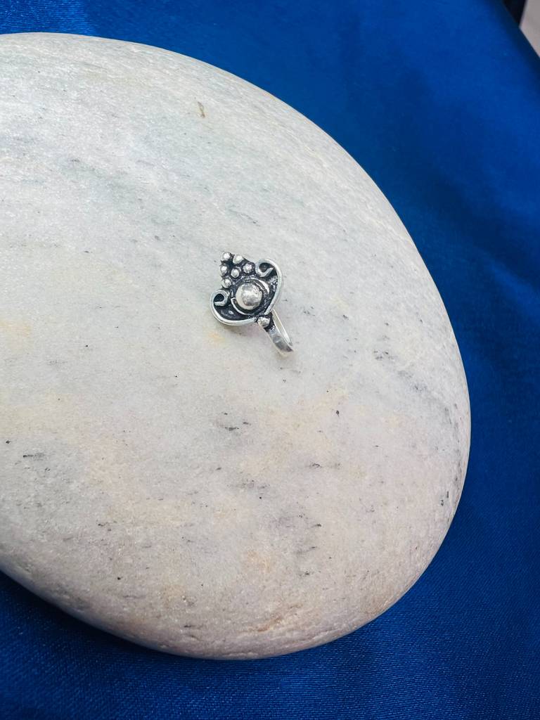 Elegant Sterling Silver Clip-On Nose Pin : ARSNP227