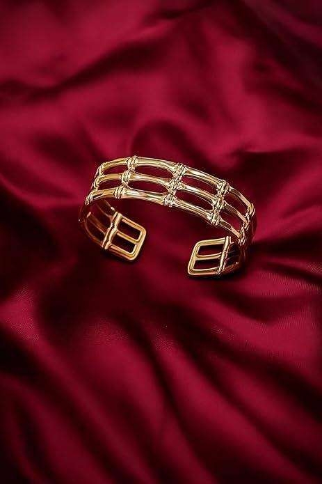 Gold-Plated Chunky Link Cuff Bracelet For Women | Statement Open : AST-BRA-0033