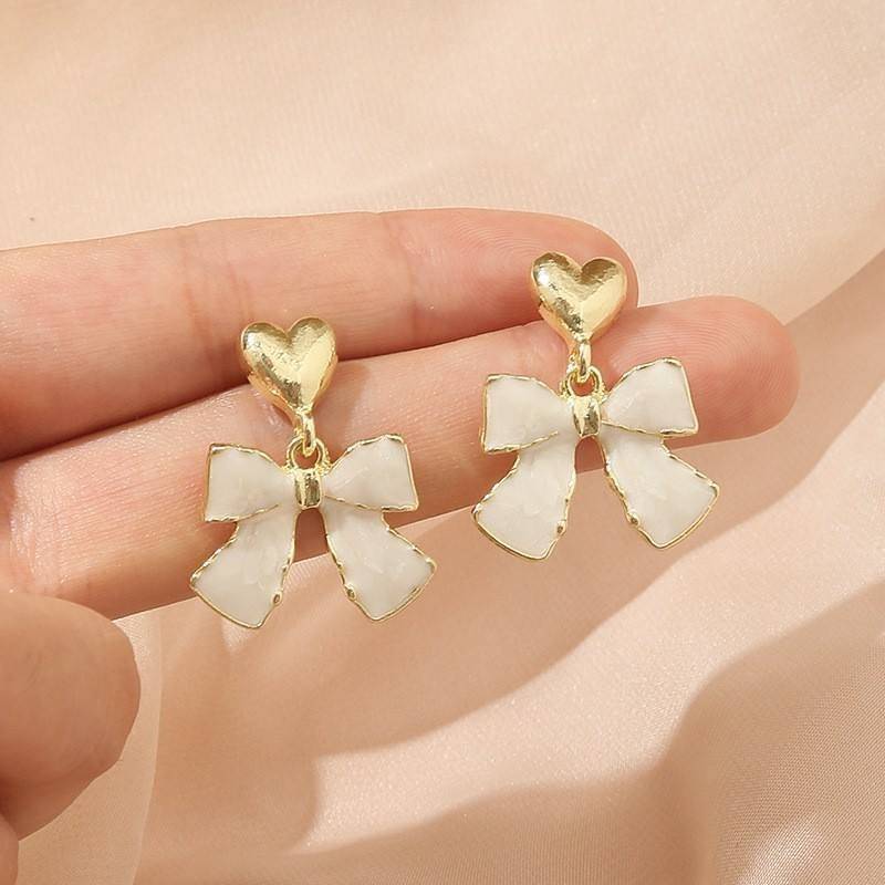 Heart & Bow Drop Earrings For Women : AST-EAR-0140