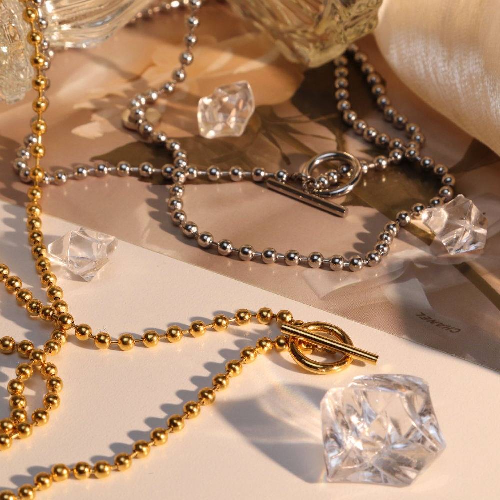 Pearl Or Moti Necklace Gold Plated Chain Necklace Pendant Or Charm Necklaces Long Necklaces / Long Moti Sets : AST-NEK-0007