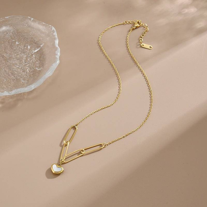 Gold-Plated Heart Pendant Necklace For Women | Paperclip Chain Necklace With Shell Heart Charm : AST-NEK-0044