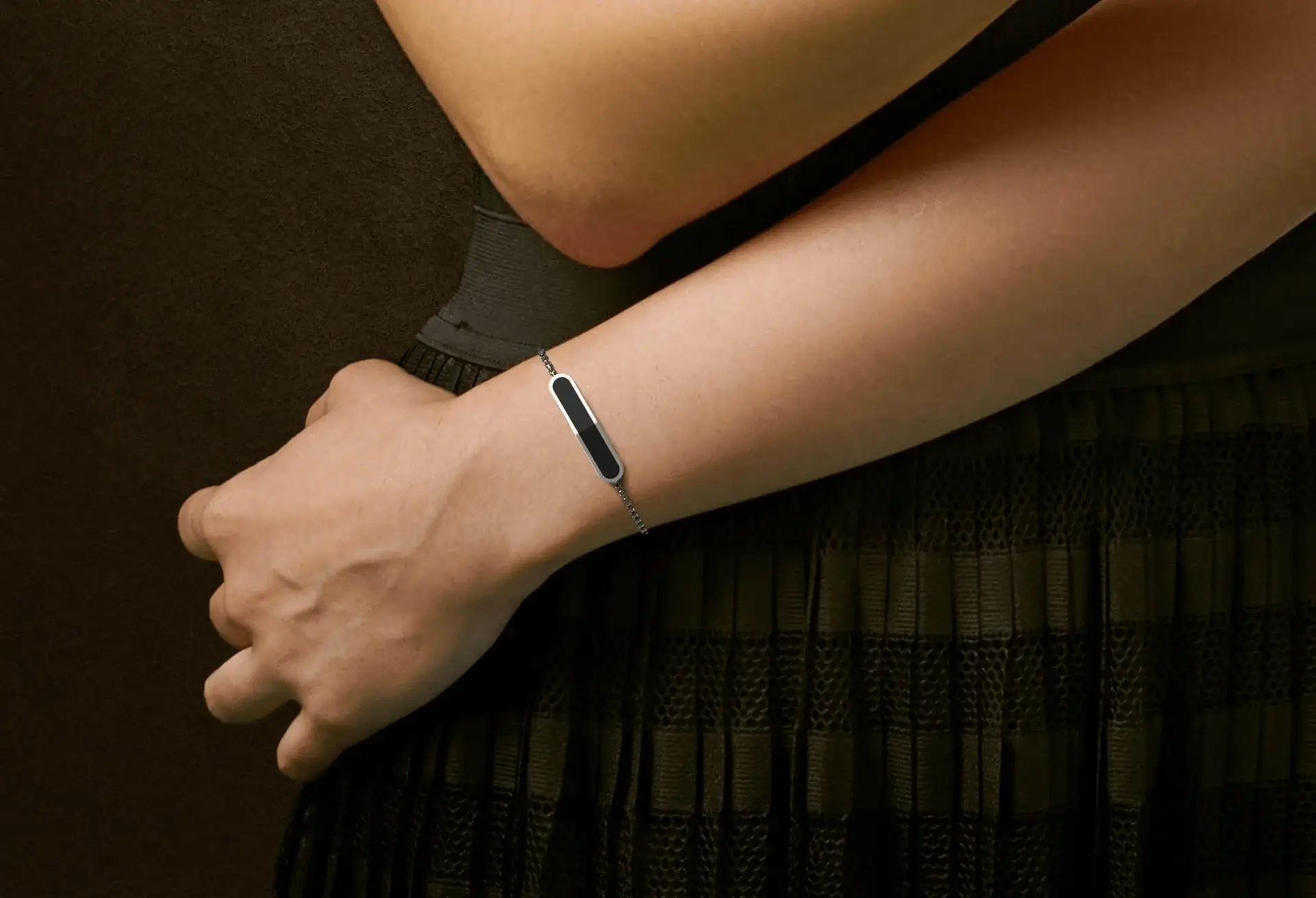 Aster Bracelet : ASTR-BRCLT-AMZN-FS