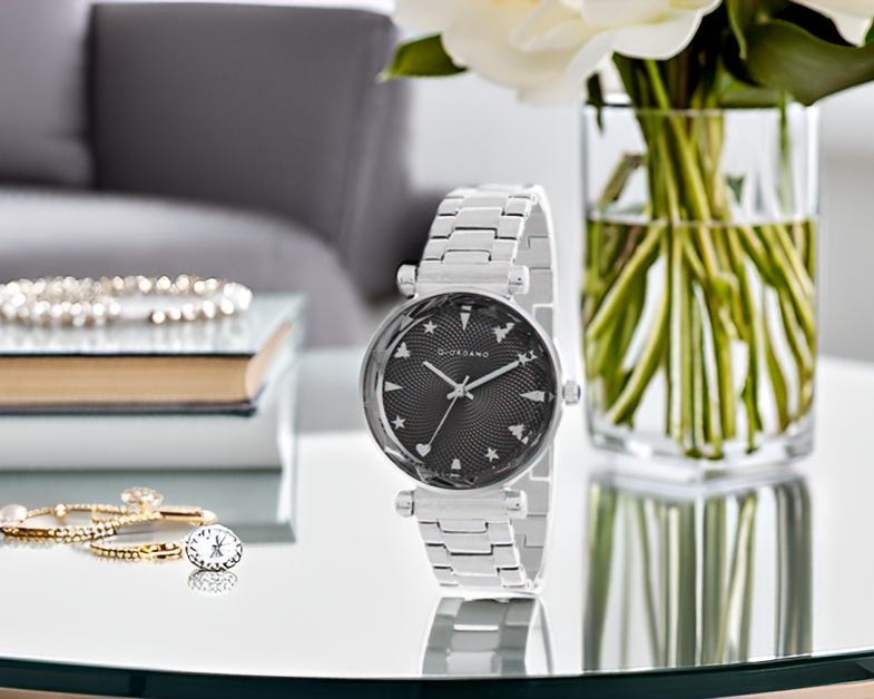 Analog Wrist Watch For Women Stylish Metal Strap With Water Resistant 3 Hand Mechanism For Girls & Ladies To Comp : GD-4211-11