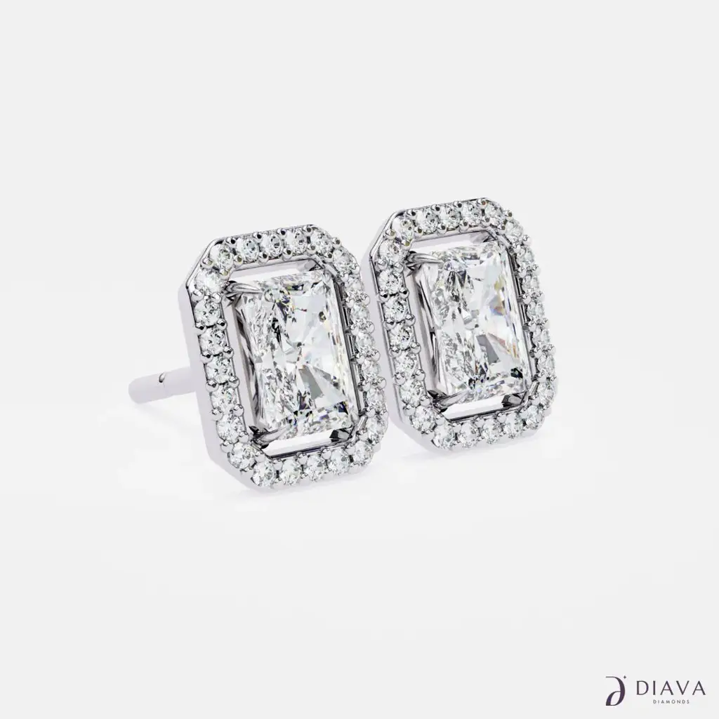 Emerald Halo Studs : EmeraldHaloStuds