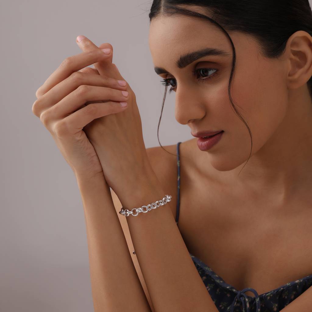 Rolo Link Sliding Bolo Bracelet : BHBR326SL