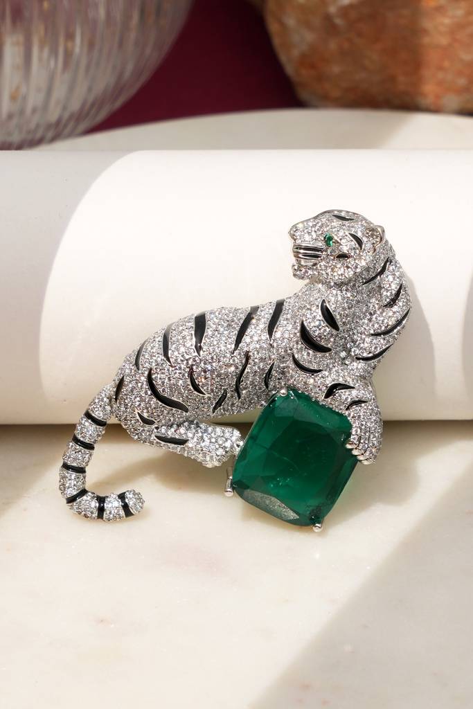 Jaguar Royale Brooch : BP-BR-904