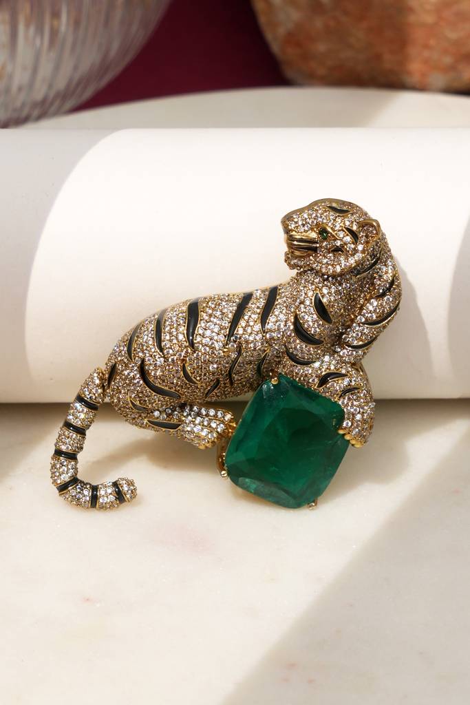 Jaguar Royale Brooch : BP-BR-905