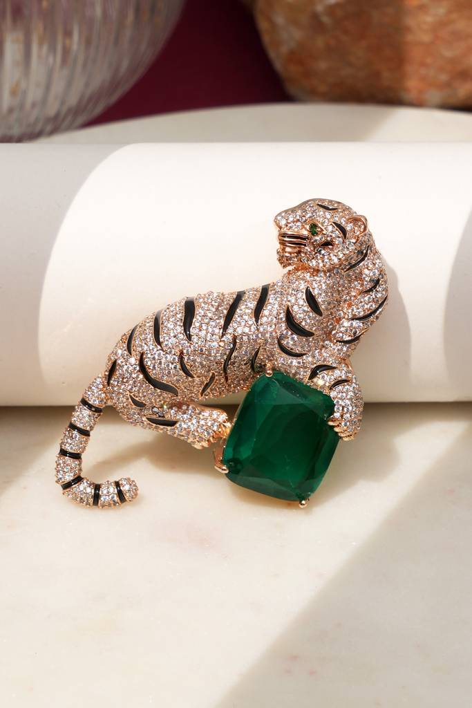 Jaguar Royale Brooch : BP-BR-906