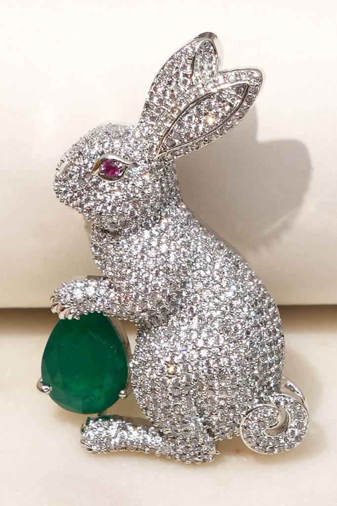 Bunny Bliss Brooch : BP-BR-924