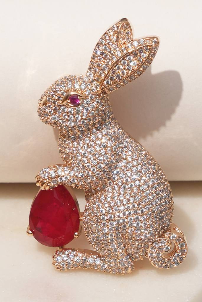 Bunny Bliss Brooch : BP-BR-927