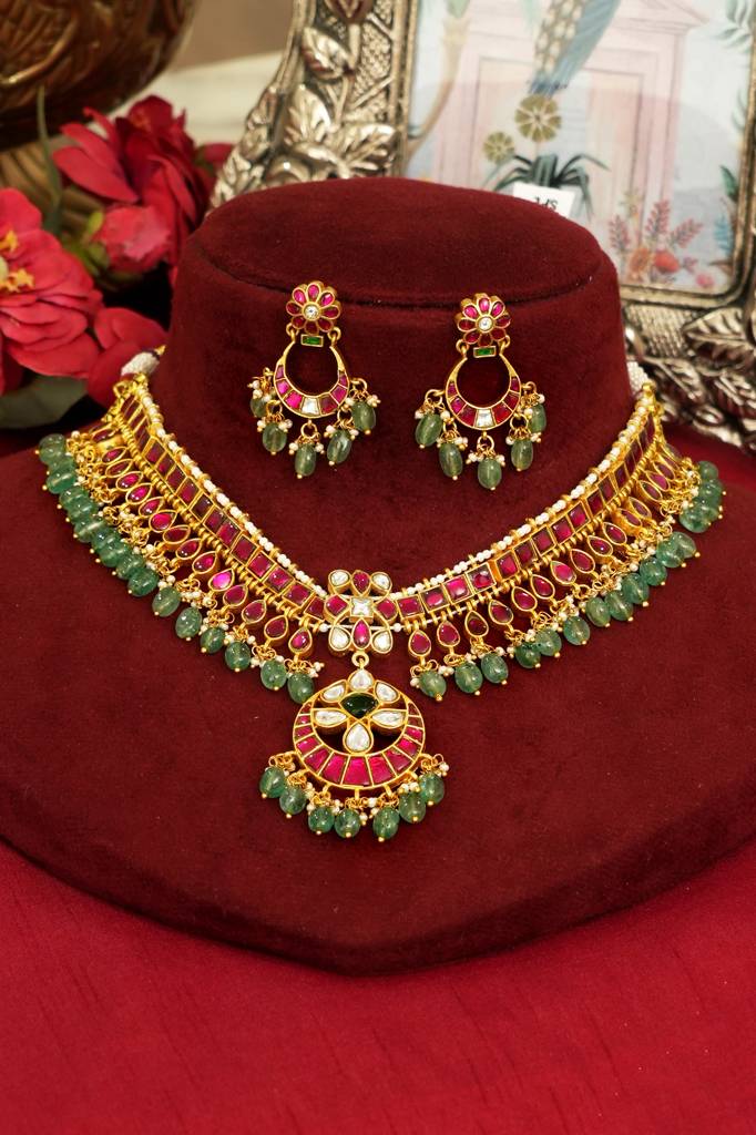 Traditional Kundan Jadau Temple Choker : BP-NK-1017