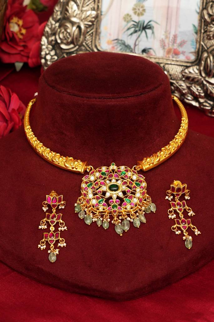 Royal Temple Treasure Jadau Hasli : BP-NK-1028