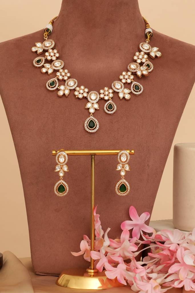 Royal Gold Look Designer Kundan Set : BP-NK-1304