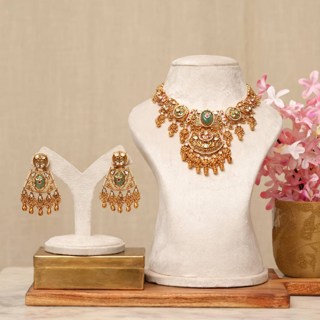 Hema Kundan Heritage Gold Necklace Set : BP-NK-772