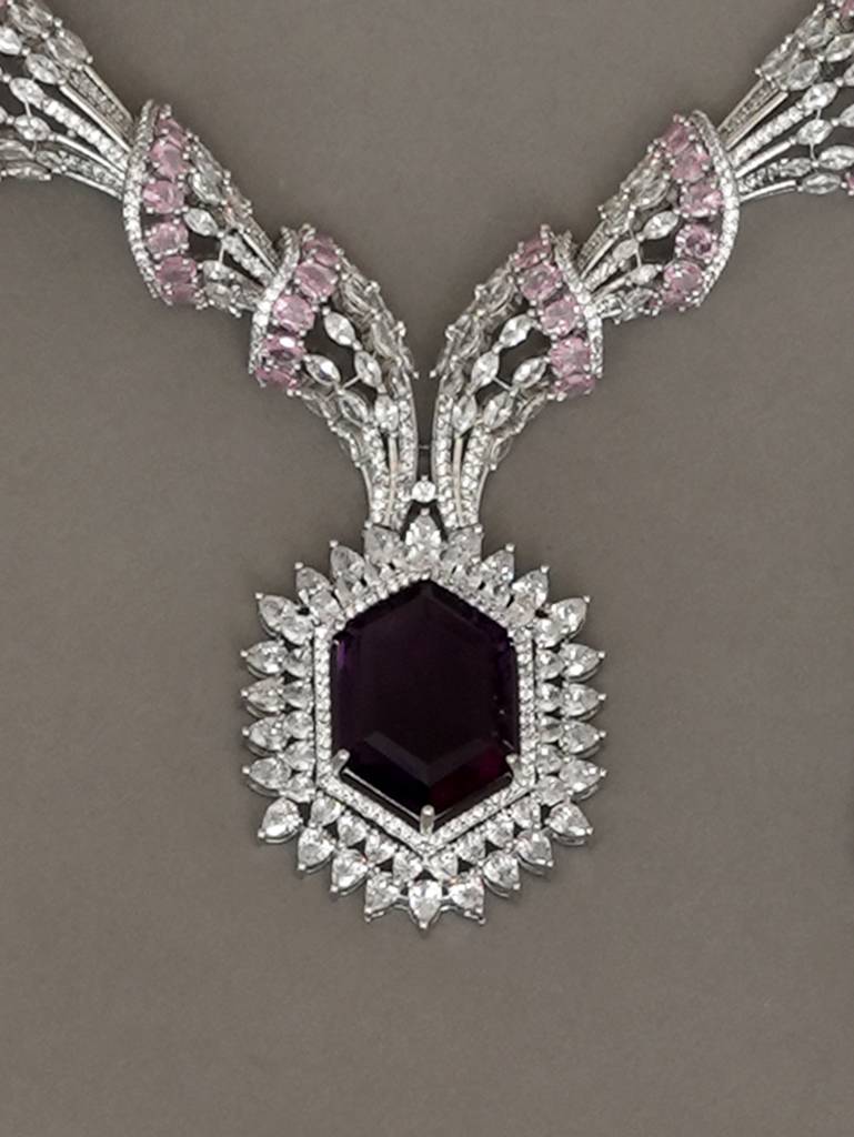 Vanya Diamante Valentine Necklace Set : BP-NK-799