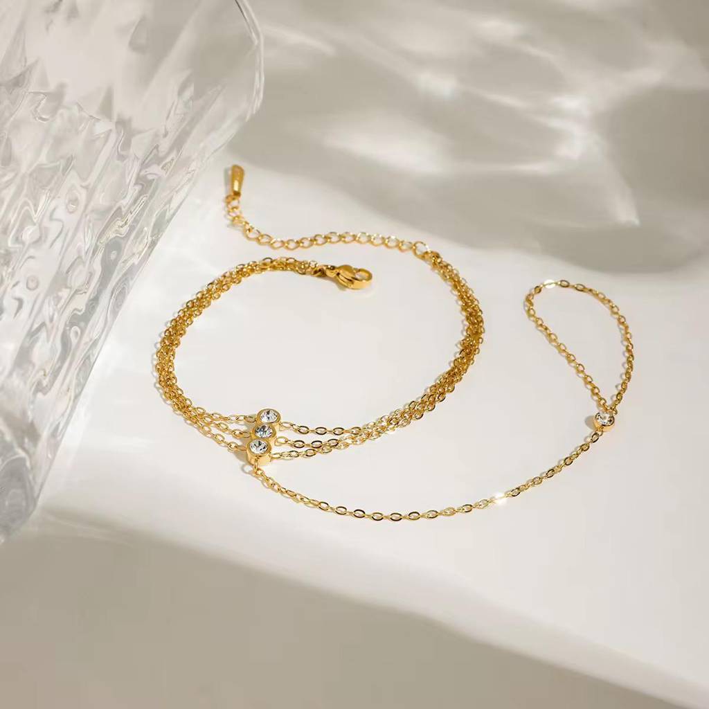 The Faye 'Orbit' Hand Chain : br05