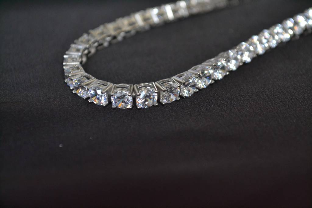 Baaraat Bracelet – 925 Silver Mozambique Stone Set Tennis Bracelet : ZIRAK-Bracelet-020