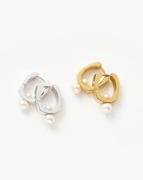 Button Pearl Square Hoop Earrings : ER-SQR24-YG-WHT