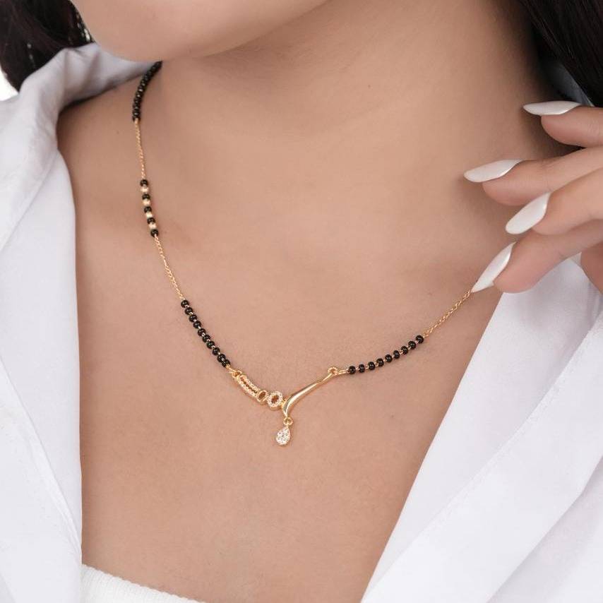 Modern Curve Diamond Drop Mangalsutra : BV-SMNTH-ST-7