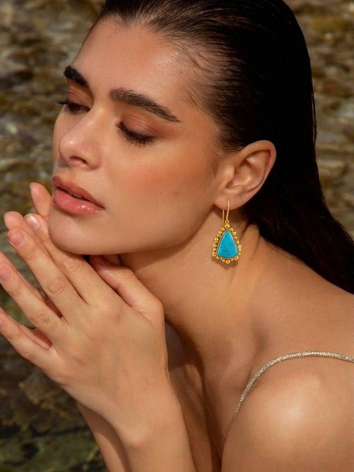 Gold Plated Natural Turquoise Pebble Drop Earrings : AWE-411