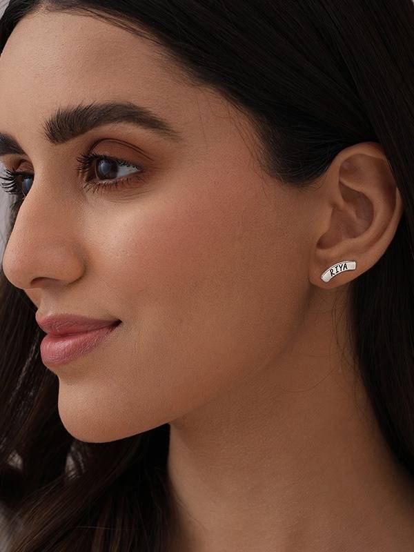 Personalized Name Bar Studs : CER62SL