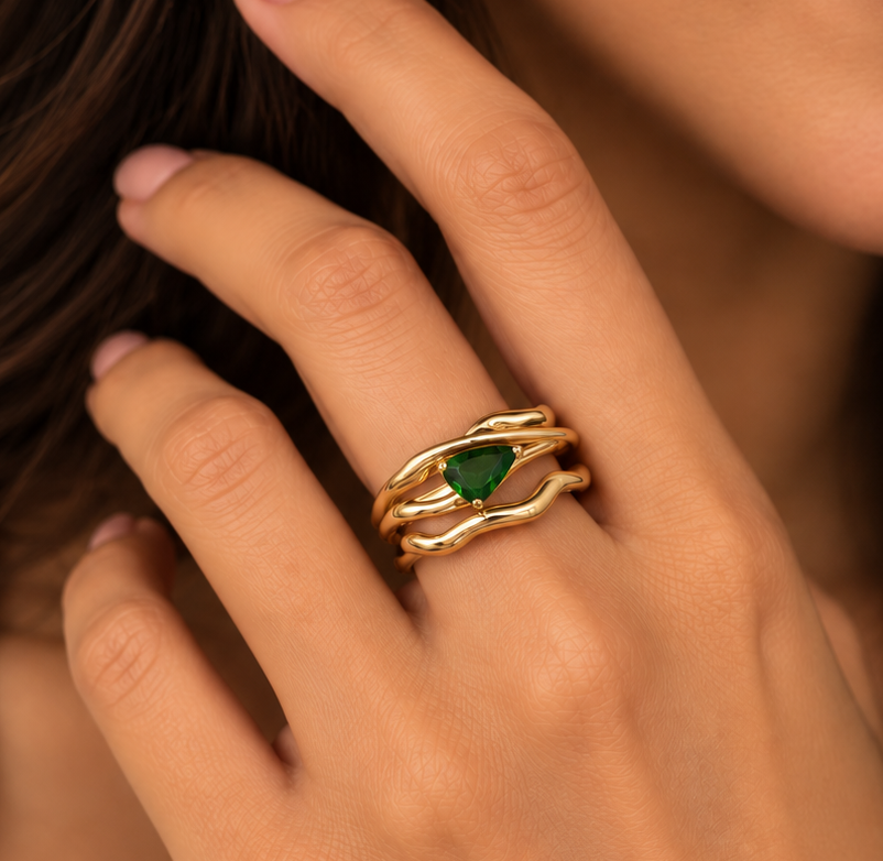 Golden Timekeeper Ring : R285