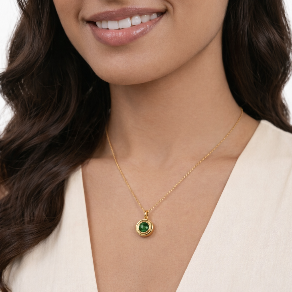 May Birthstone Emerald Pendant - Skin Safe, Statement Party/Occasion Pendant : 100529