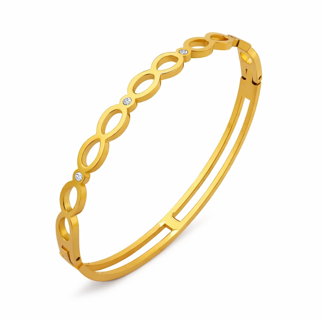 Luminous Links Bracelet With Shimmering Gemstones - 18K Gold Plated : 100033