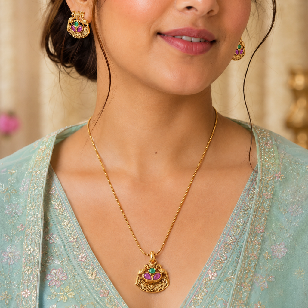 Stunning Muticolor Gold Pendant Set : SJ1388