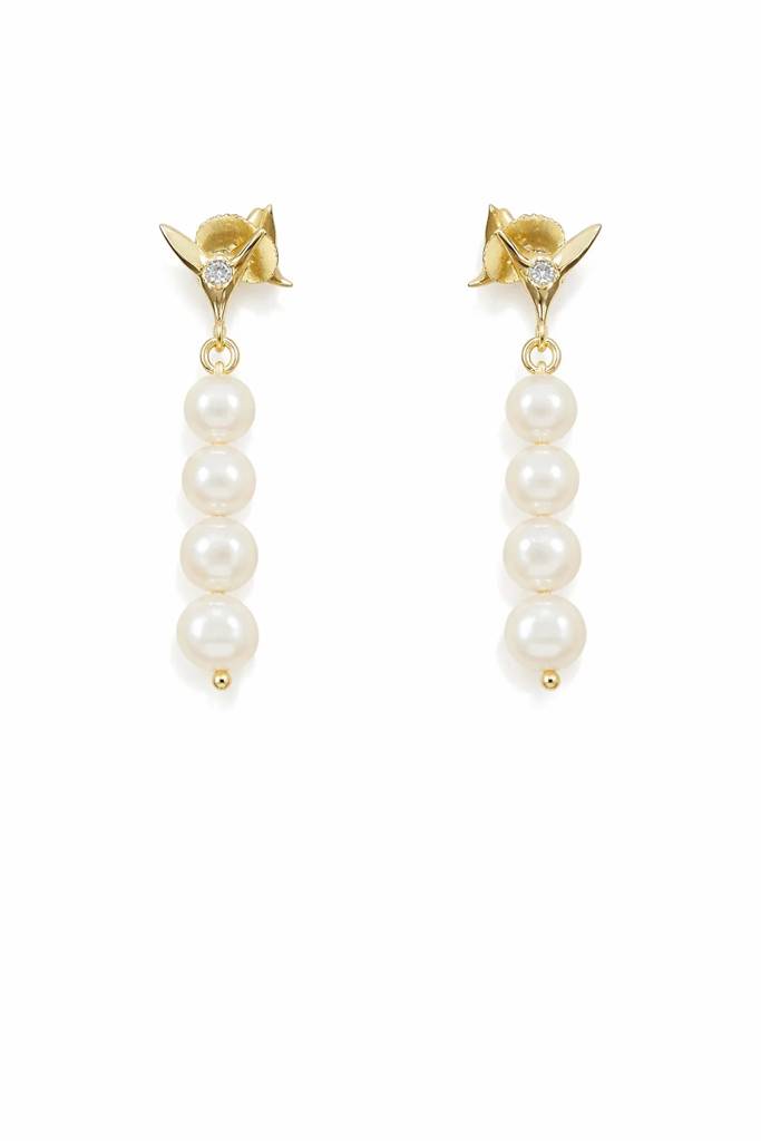 Snow Pearl Long Earrings : ERG-SNW-PRL-LNG