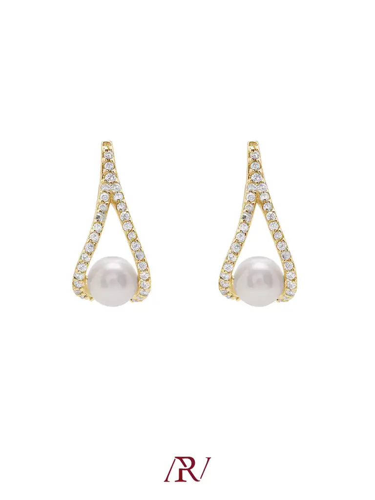 Claw Pearl Earrings : ARV-ER-042