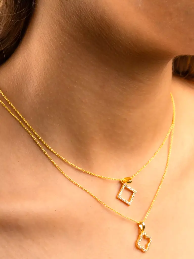 Clover Necklace : ARV-NK-016
