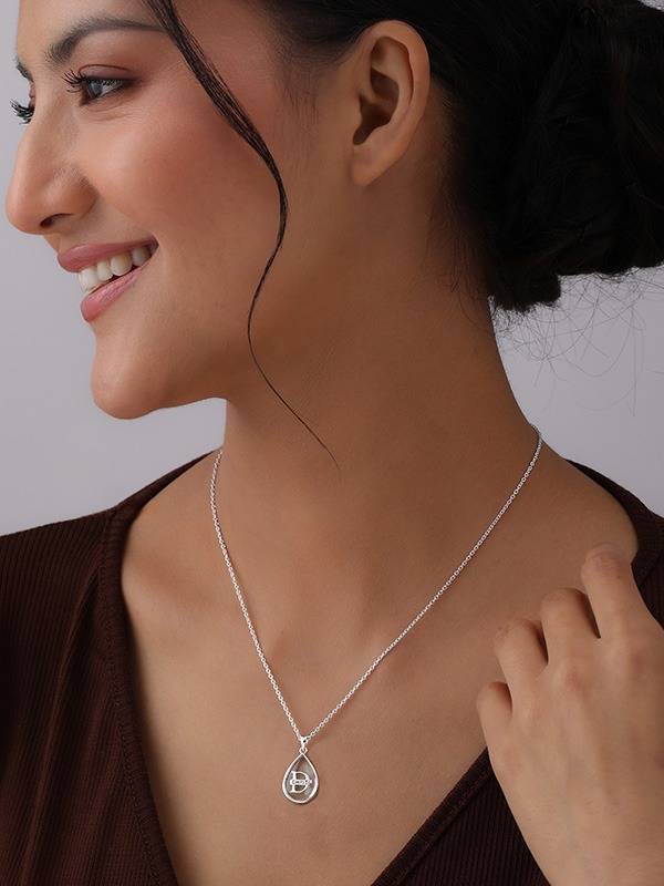 Personalized Resin Initial Oval Necklace : CNK100SL-18