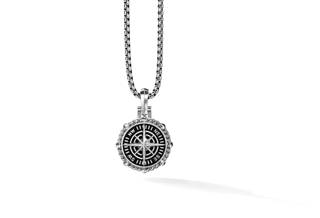 Compass Pendant : COMPASS-PNDNT-2CBX-CHN-20