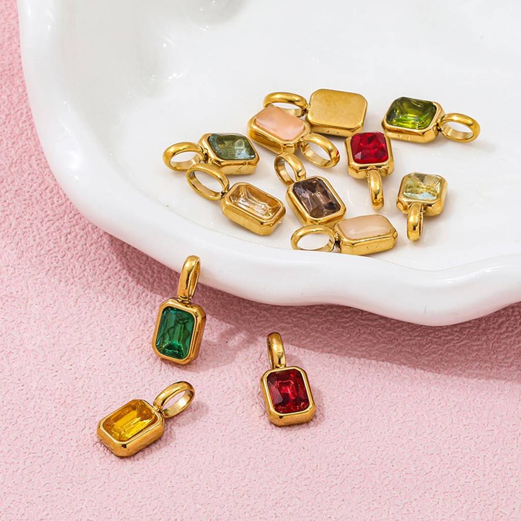 18K Gold-Plated Stone Pendant : 1009811