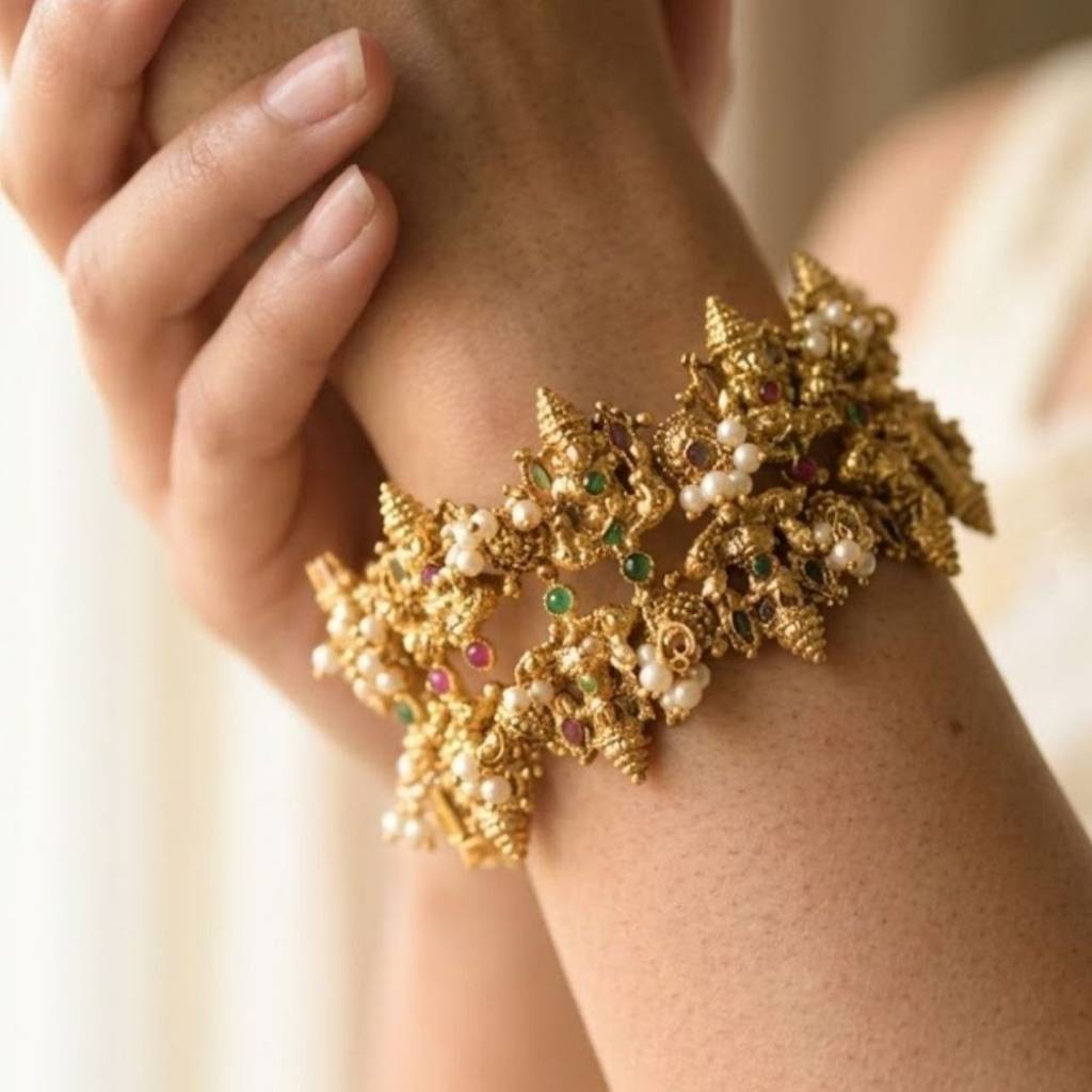 Siddhivinayak Pearl Drop Golden Temple Bangle : BAN0081