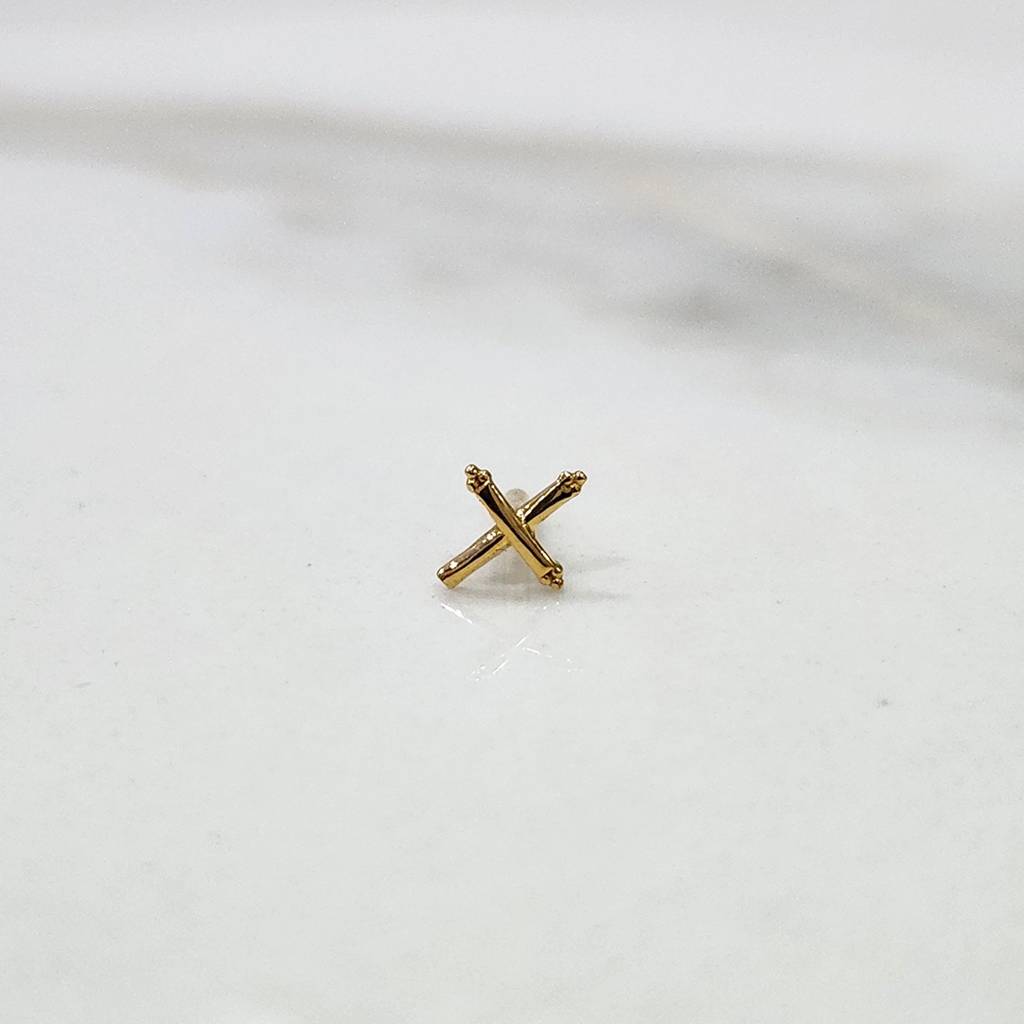 Yuvora 18K Yellow Gold Cross Axis Nose Pin For Women | Screw Back Closure | Bis Hallmarked | Pure Gold N : CPNP1002-HP-18YG-IS