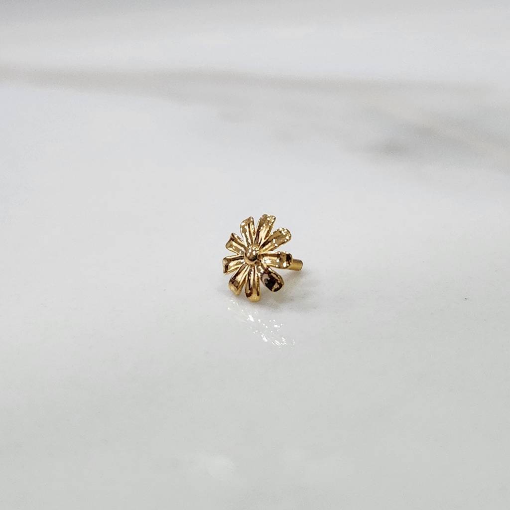 Yuvora 18K Yellow Gold Petal Radiance Nose Pin For Women | Screw Back Closure | Bis Hallmarked | Pure Go : CPNP1013-HP-18YG-IS