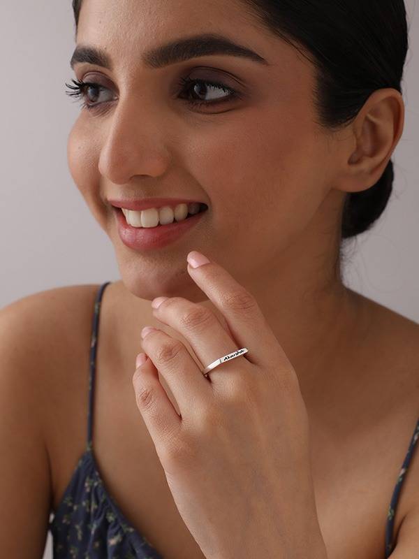Personalized Engraved Name Ring : CRING06SL